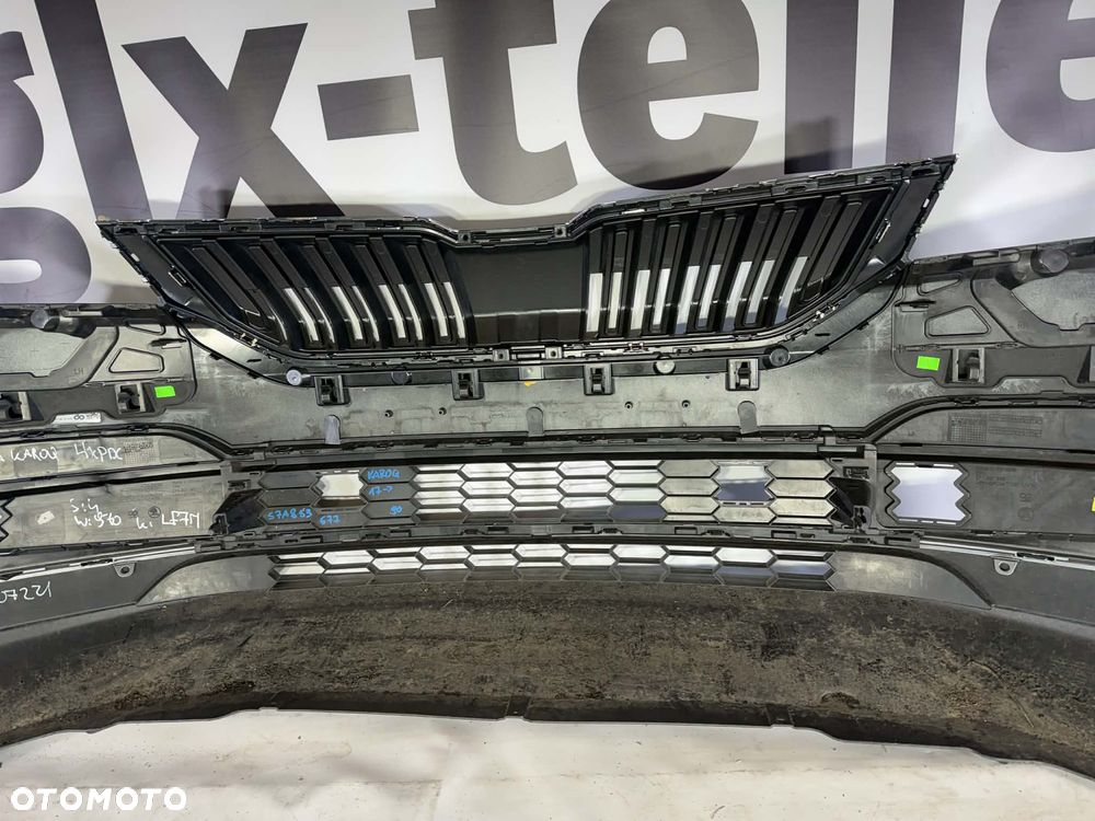 Skoda Karoq Zderzak Przód Przedni 4xPDC LF7M 57A807221 - 9