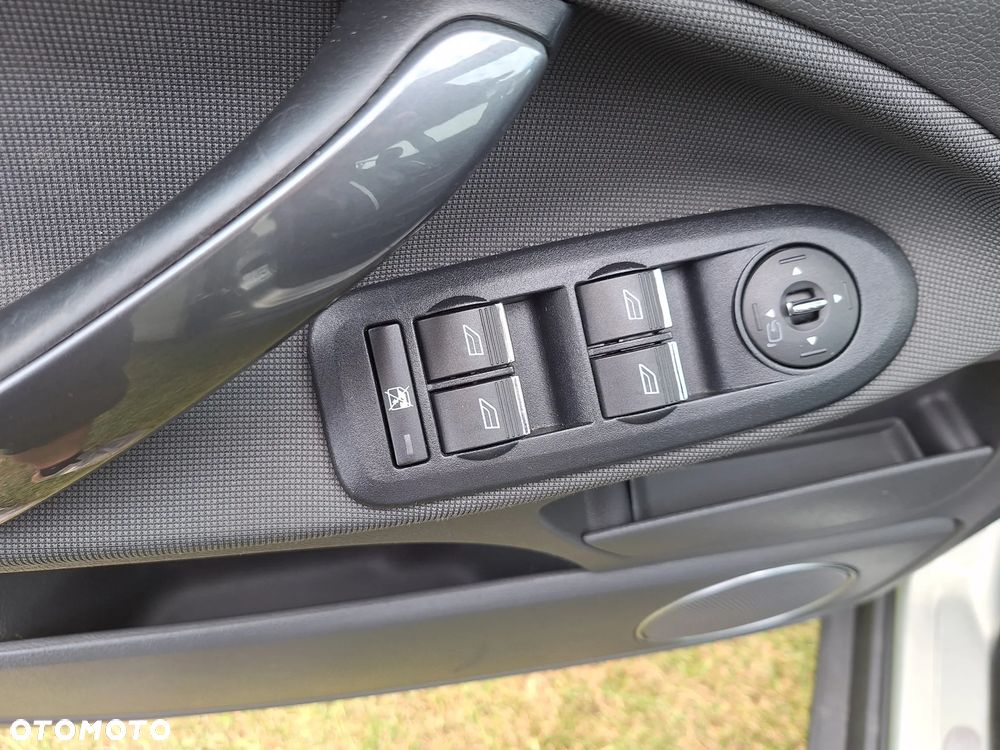 Ford Kuga 2.0 TDCi Titanium - 19