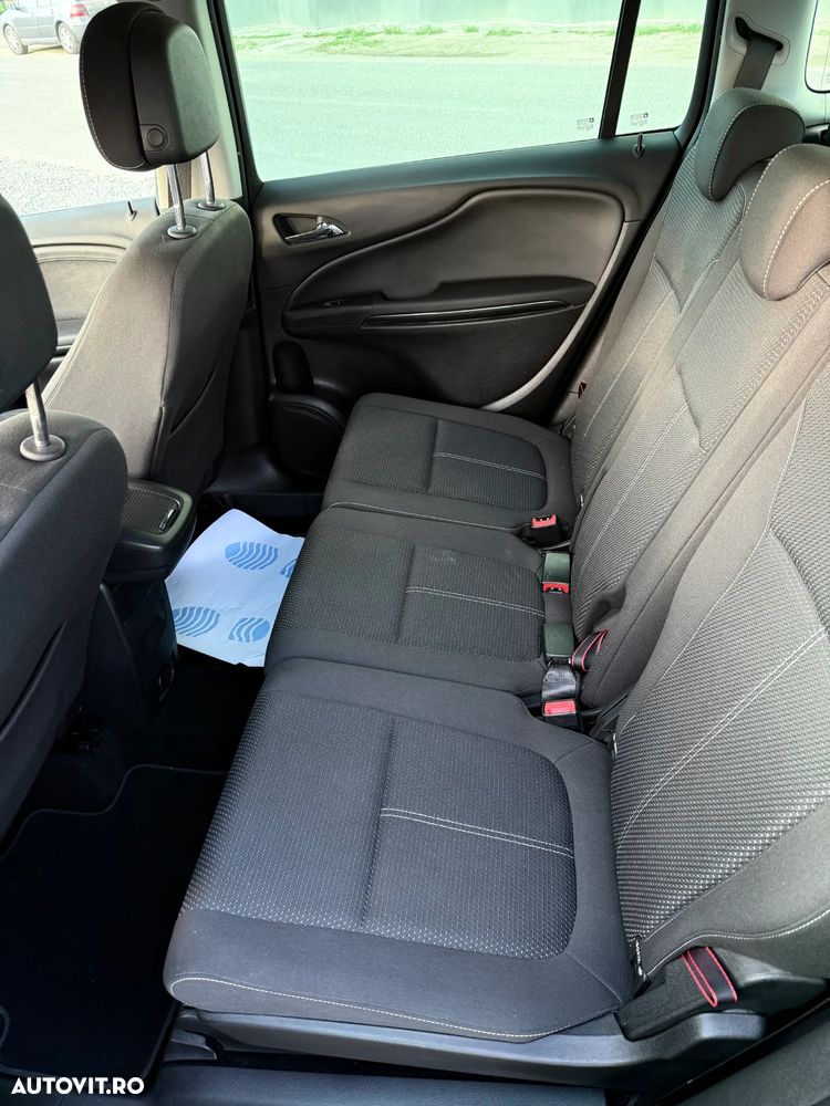 Opel Zafira 2.0 CDTI ECOTEC Cosmo - 27