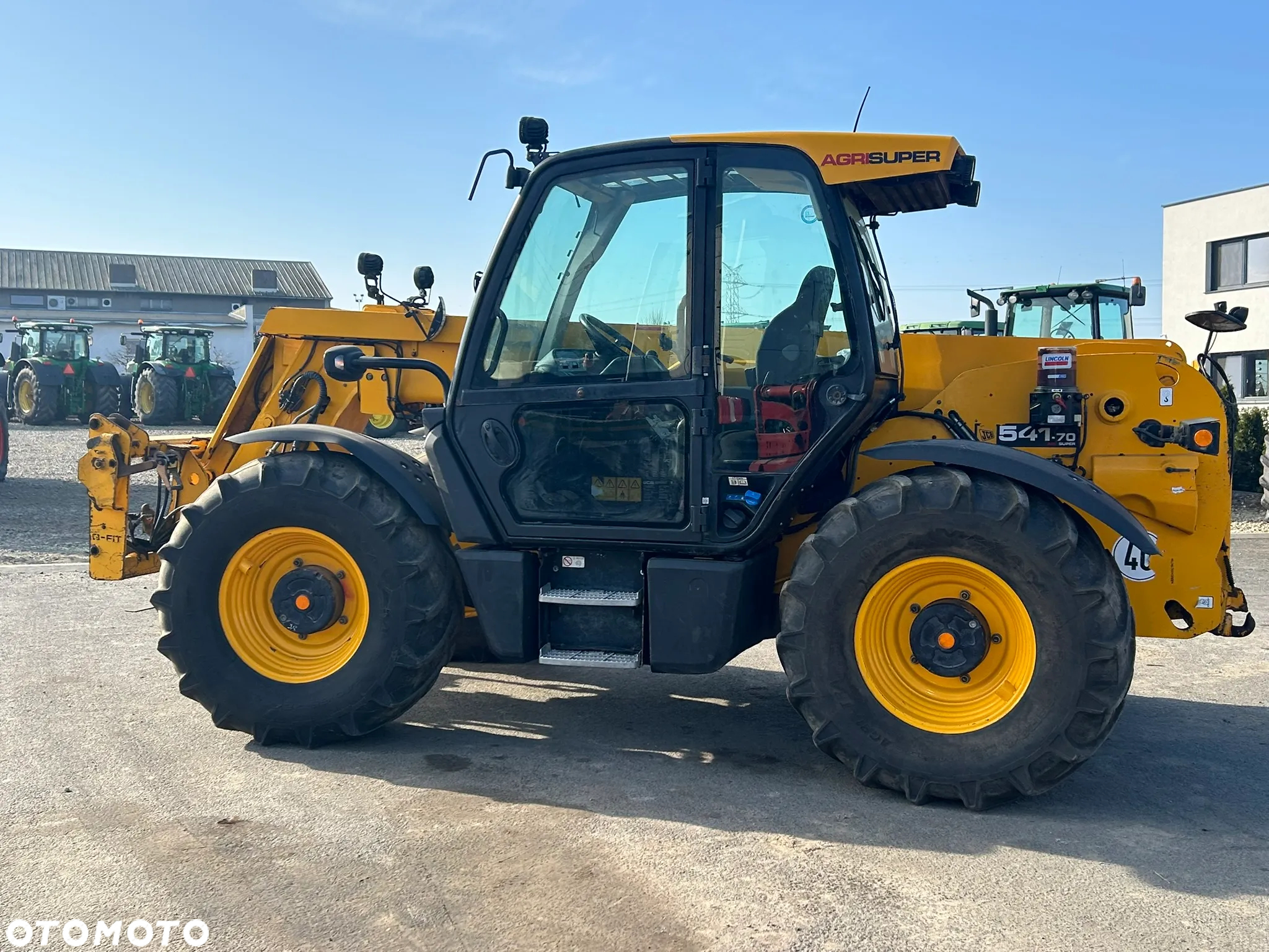 JCB 541-70 Agrisuper - 4