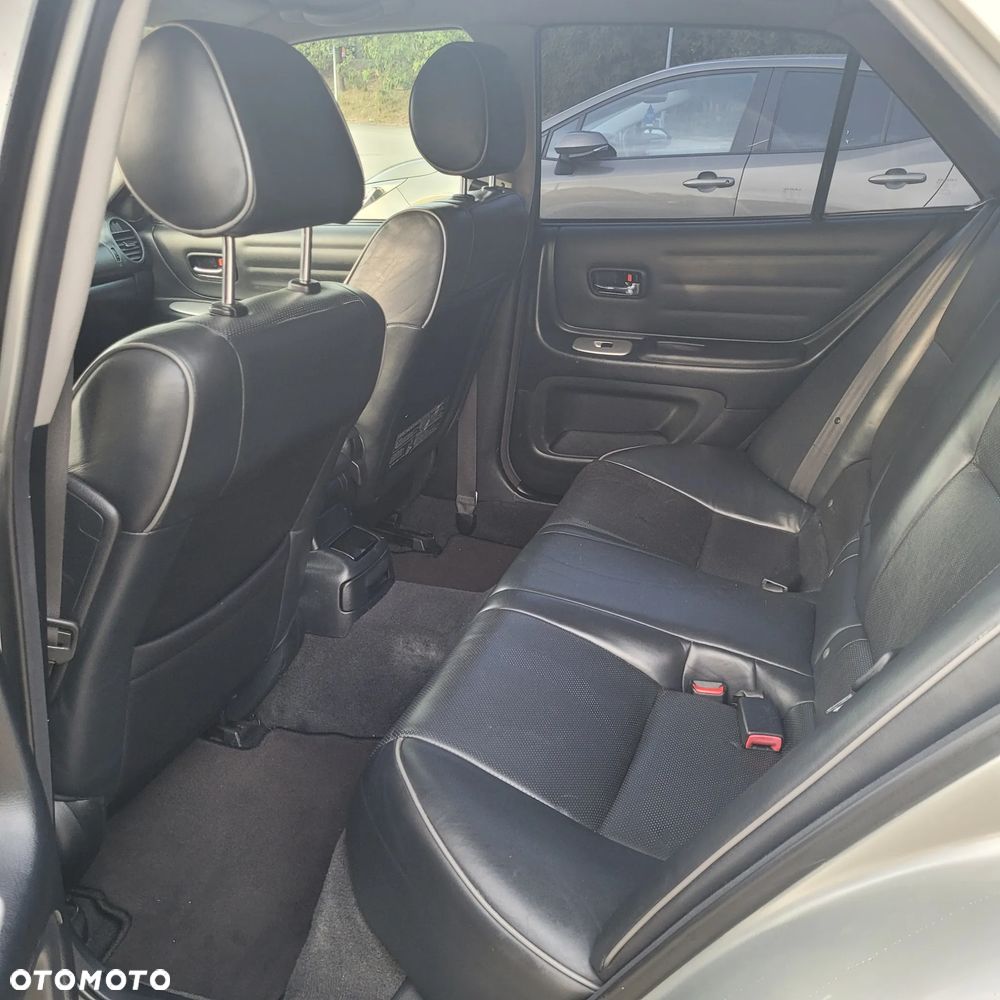 Lexus IS 200 SC Classic - 10