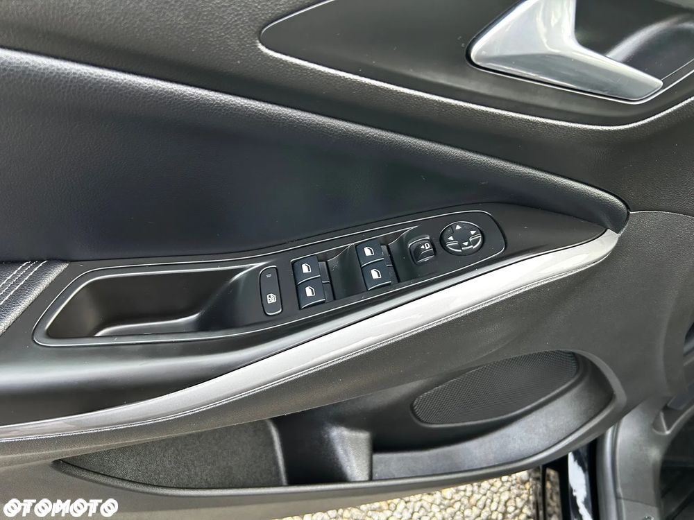Opel Grandland 1.6 DI Automatik Ultimate - 34