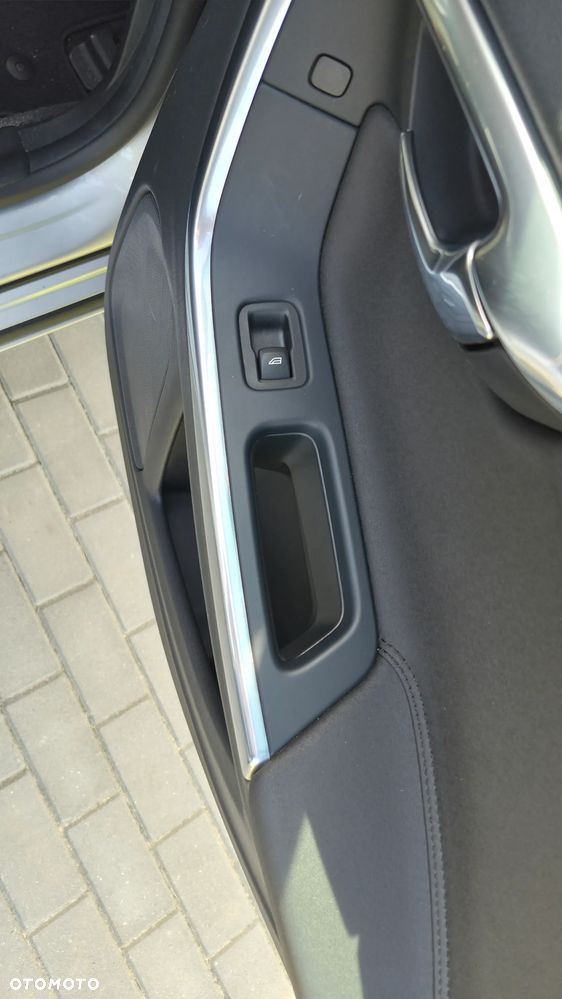 Volvo V60 D3 Geartronic Summum - 22