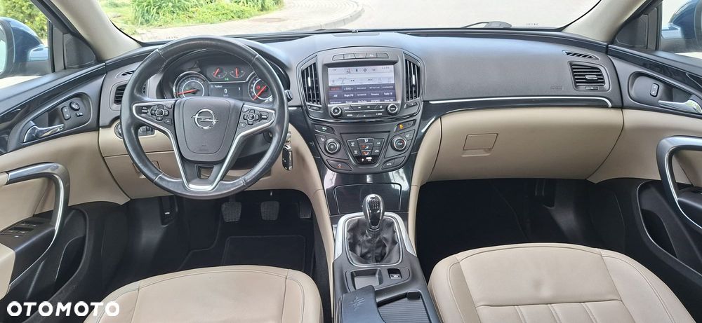 Opel Insignia 1.6 T Cosmo S&S - 12