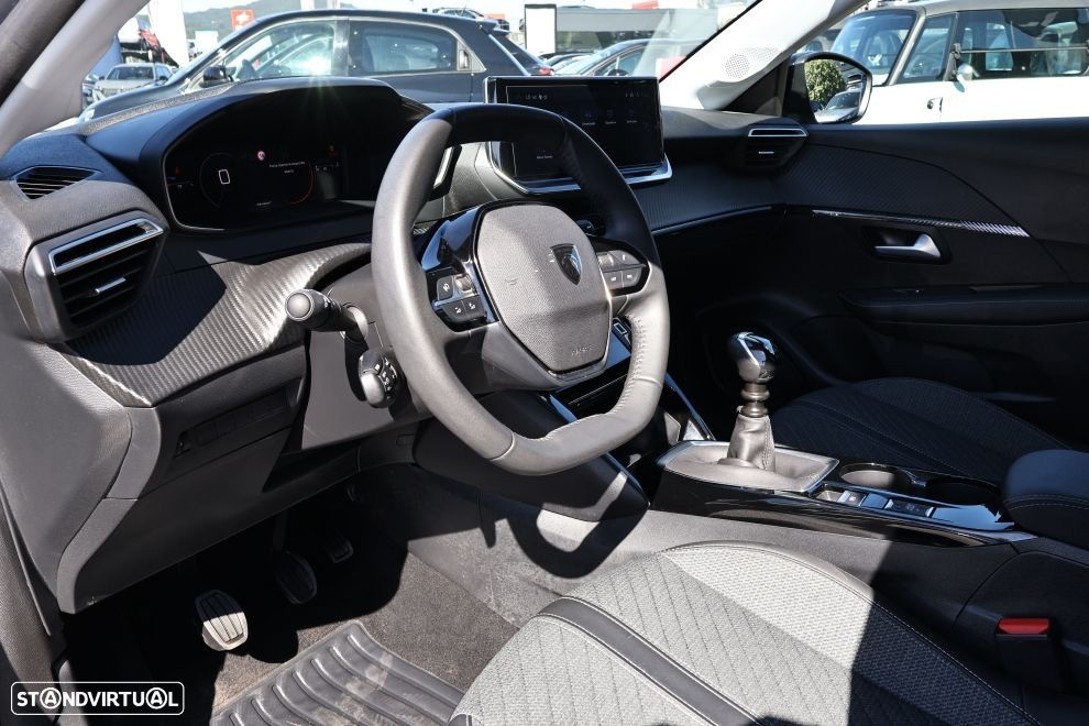 Peugeot 208 1.2 PureTech Allure - 13