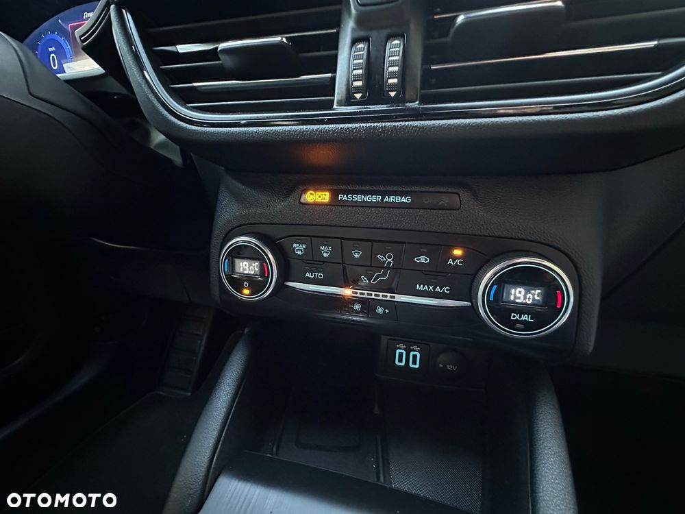 Ford Kuga 1.5 EcoBlue FWD ST-Line X - 14