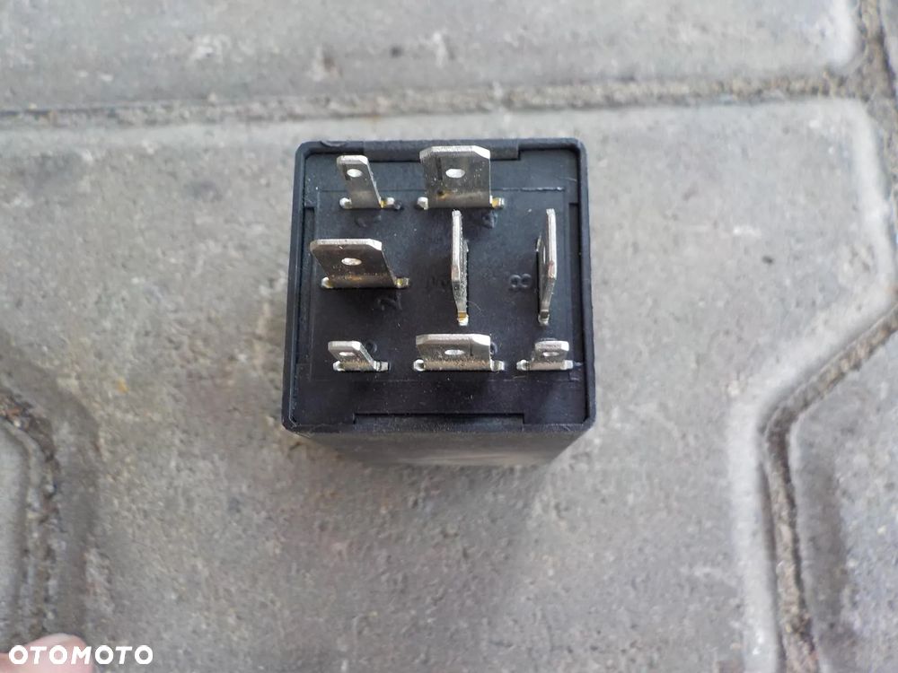 VW T4 MODUŁ PRZEKAŹNIK KLIMATYZACJI 140 701959141B - 3