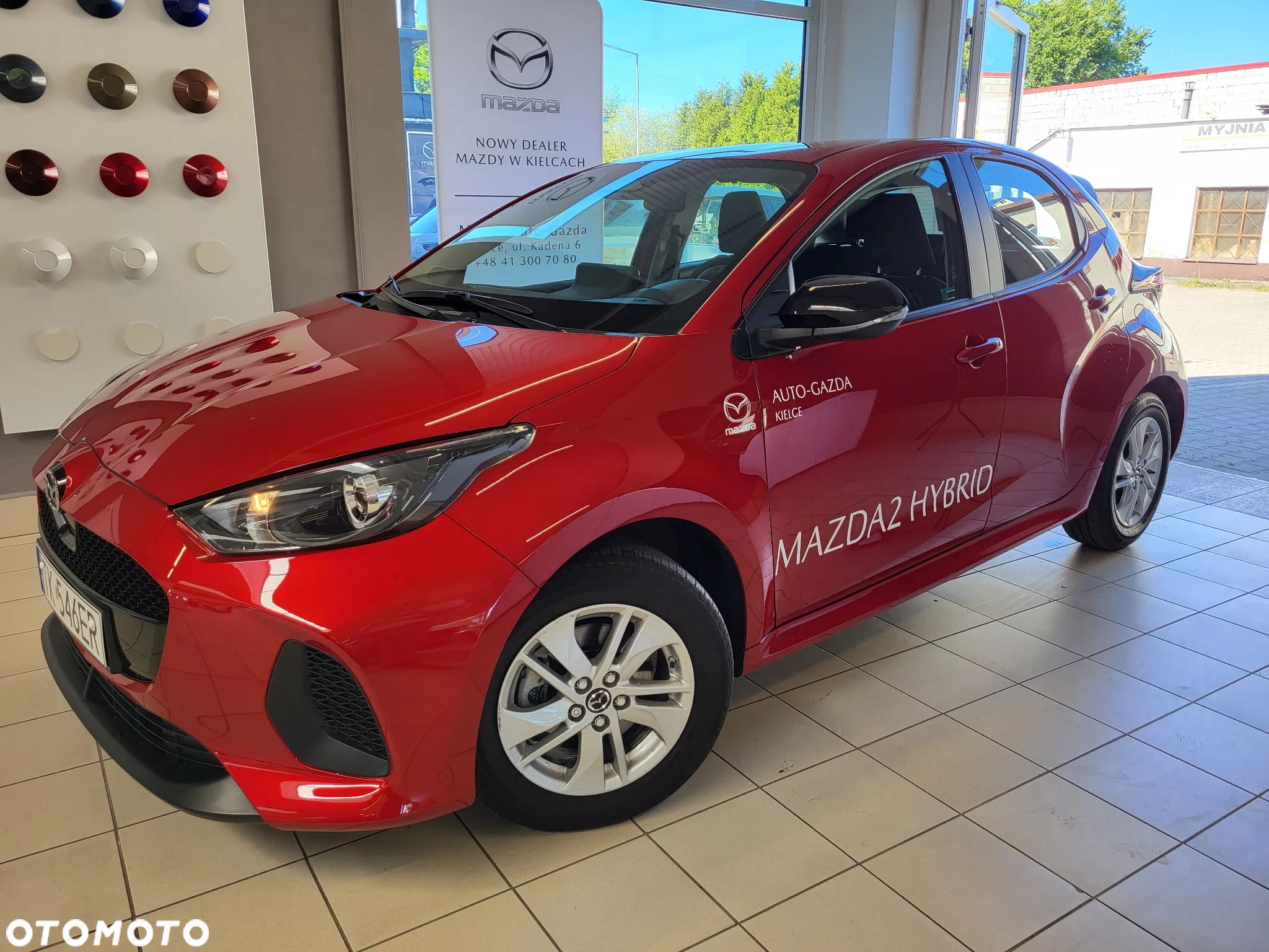 Mazda 2 Hybrid - 3