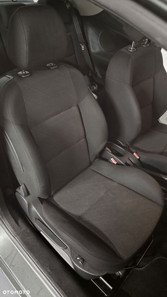 Peugeot 207 1.6 HDi 16V Speed - 9