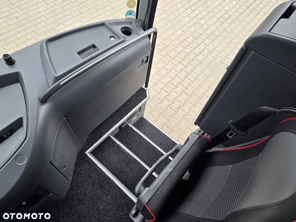 Mercedes-Benz TOURISMO RHD / SPROWADZONY/ LUX-LINE/ 12 METRÓW - 40