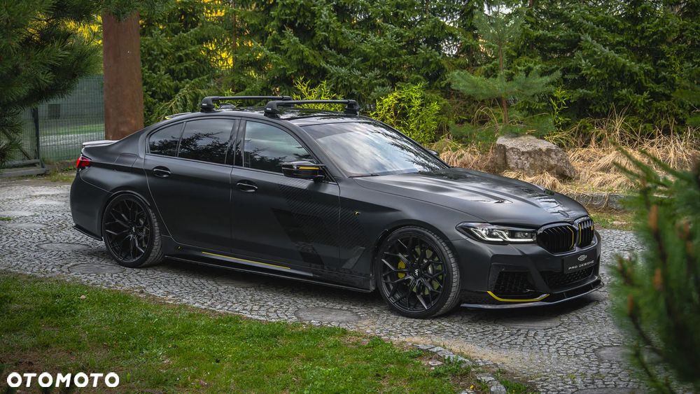 2022 BMW Seria 5 530i xDrive M Sport Edition, photograph 7