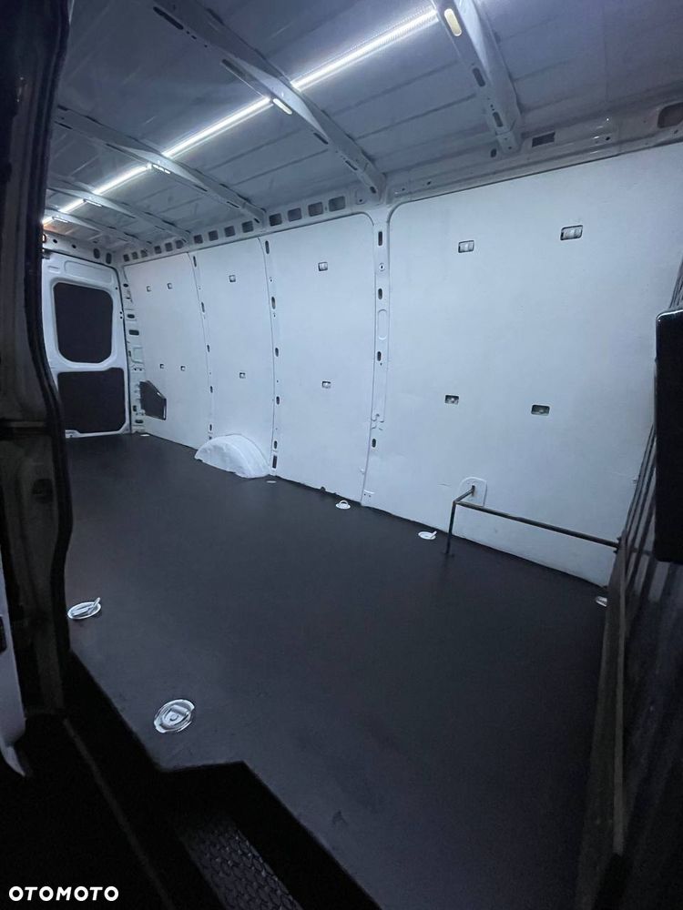 Iveco Daily Maxi - 4