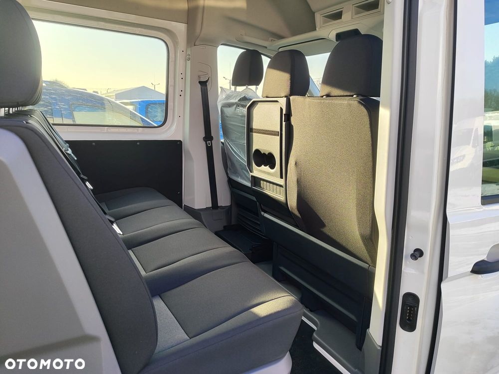 Volkswagen CRAFTER - 12