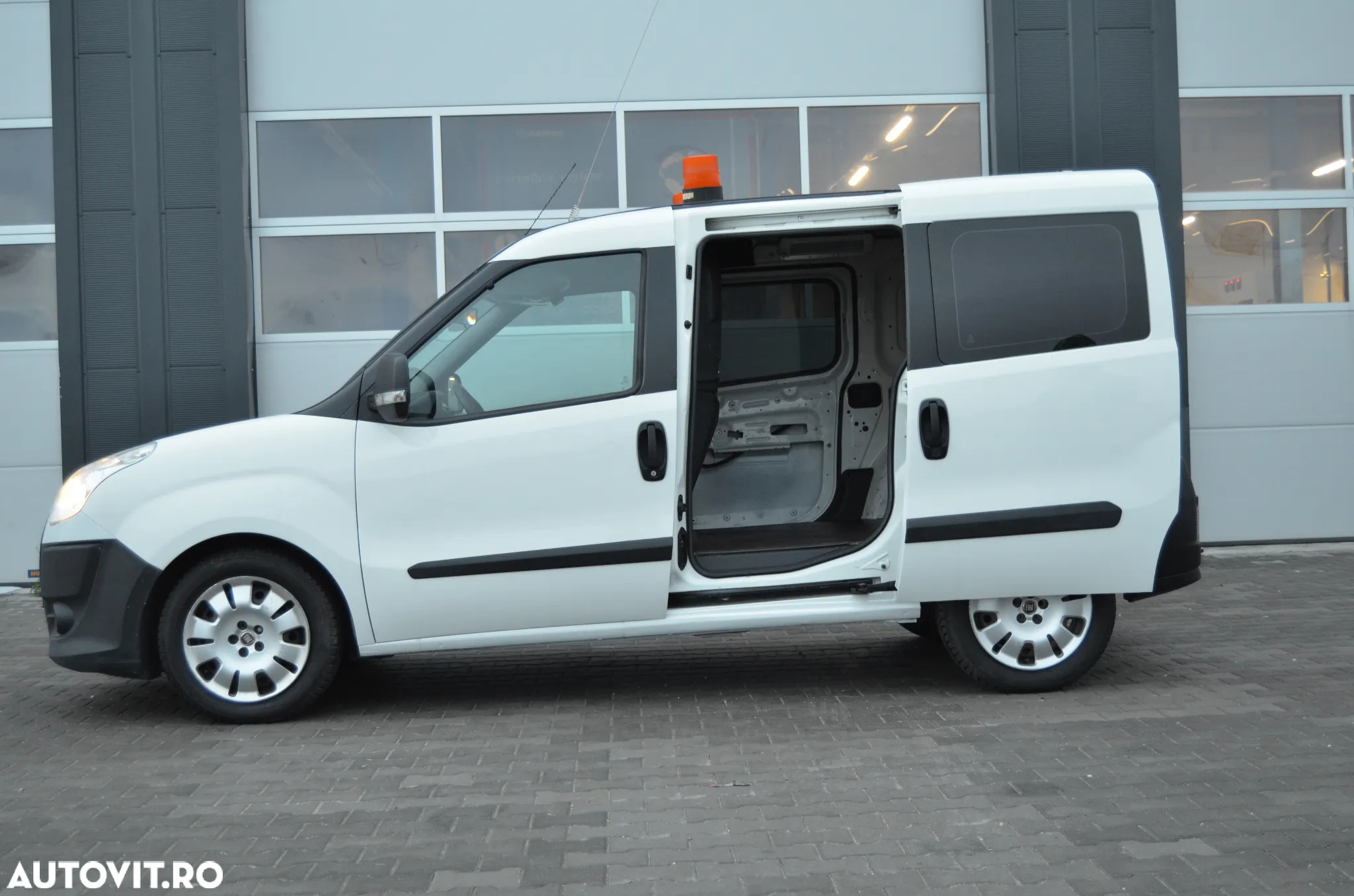 Fiat Doblo 1.3 16V Multijet Active - 11