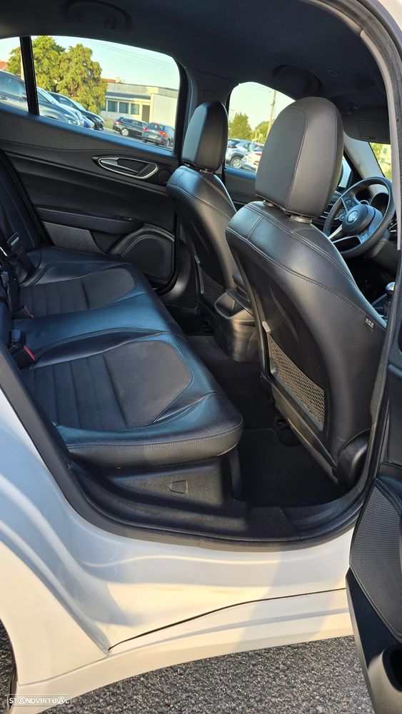 Alfa Romeo Giulia 2.2 D Super - 7