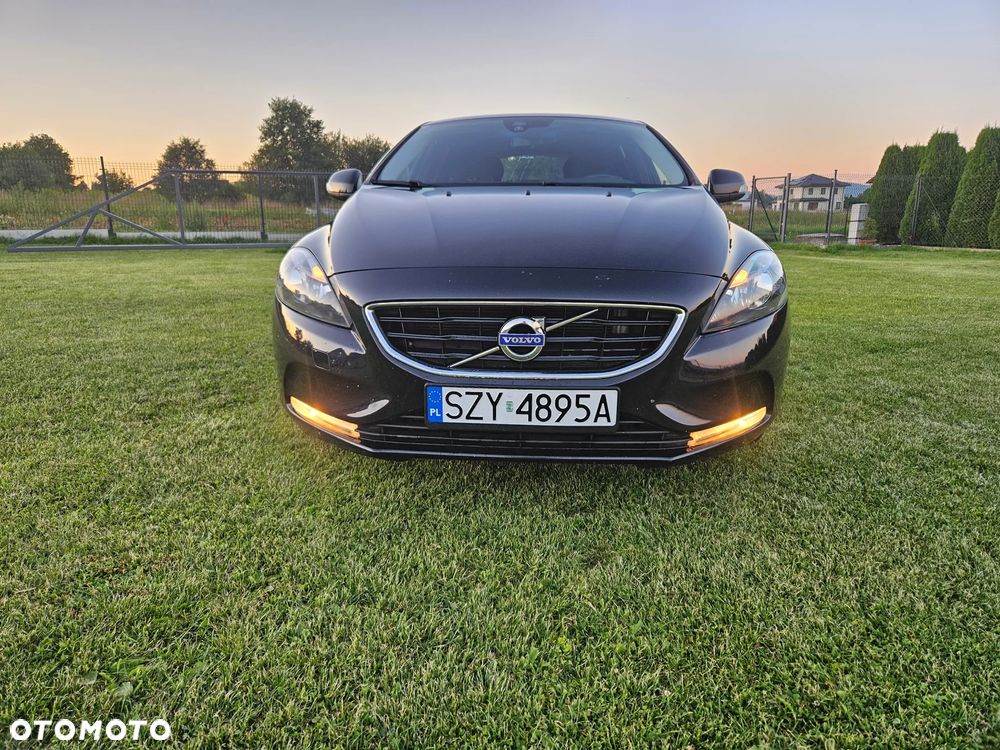 Volvo V40 T2 - 20