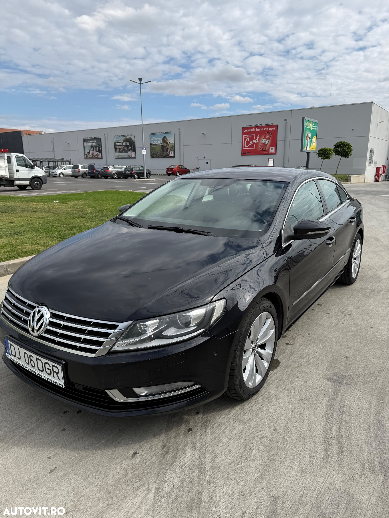 Volkswagen Passat CC 2.0 TDI BlueMotion Technology DSG Exclusive - 4