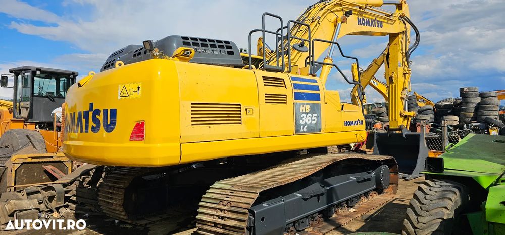 Excavator pe șenile Komatsu HB 365 NLC, HB365 PC - 5