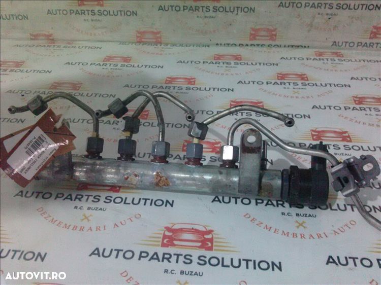 rampa injectoare land rover freelander 2  2.2 d an fabr. 2009 - 1