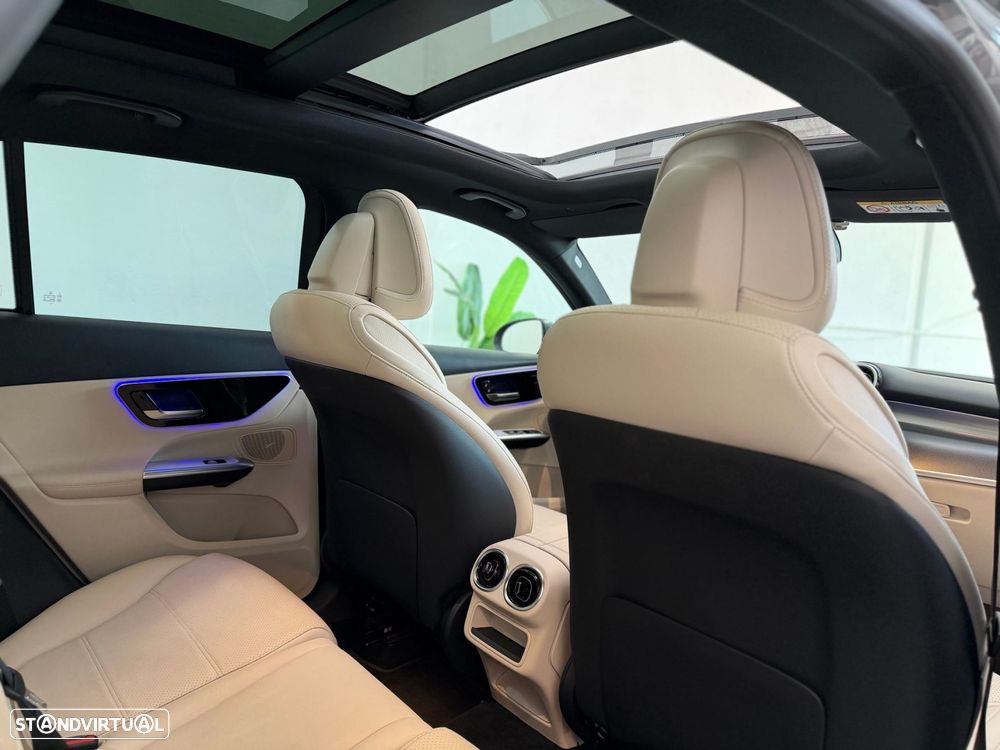 Mercedes-Benz GLC 300 e 4Matic - 11