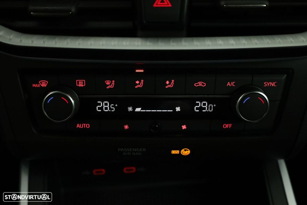 SEAT Arona 1.0 TSI FR - 12