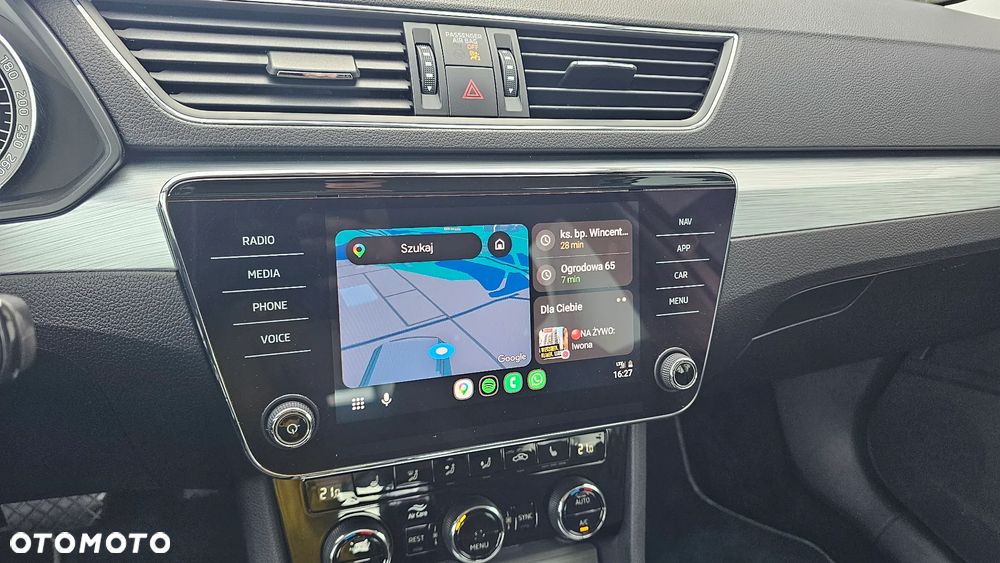 Skoda Superb 2.0 TSI Ambition DSG - 6