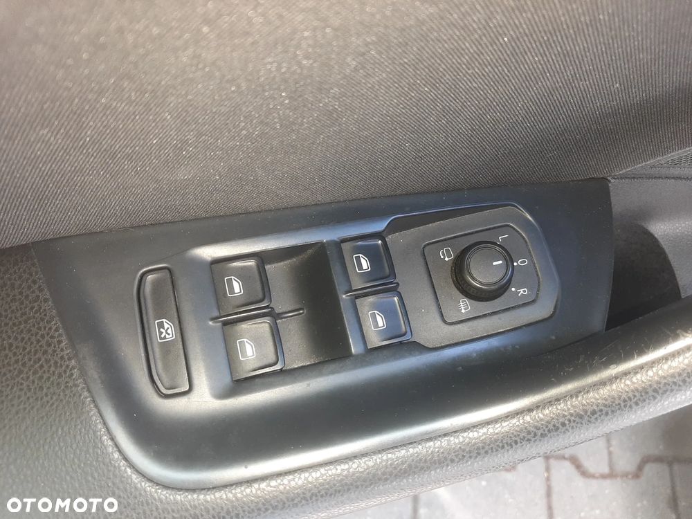 Volkswagen Passat - 9