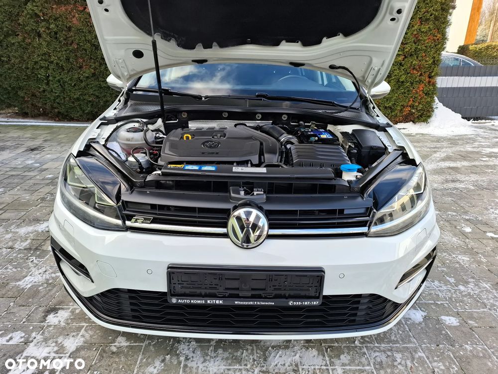 Volkswagen Golf - 23