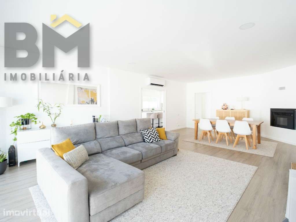 Magnífica Moradia T4 de Luxo com Piscina - Grande imagem: 4/44