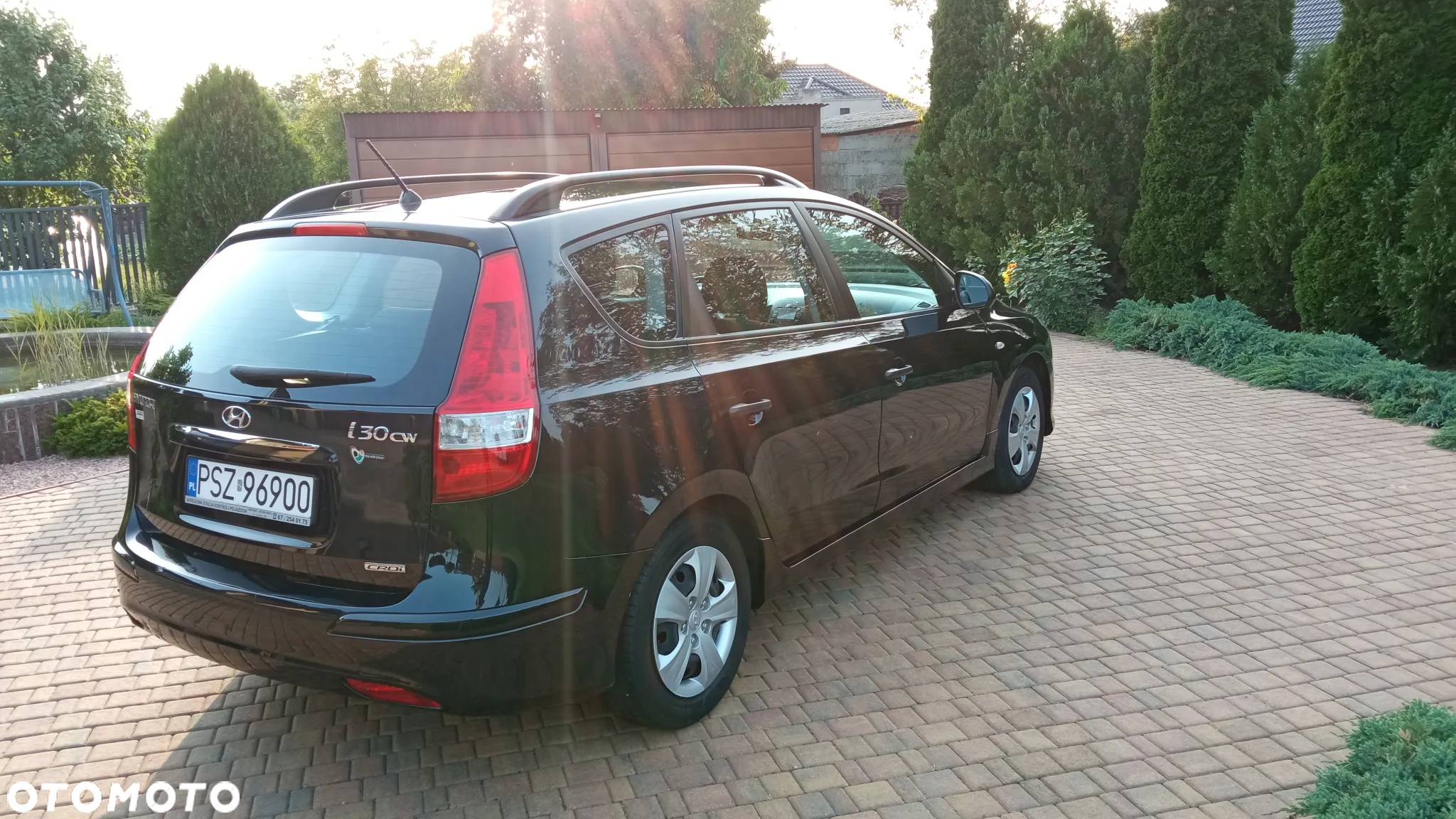Hyundai i30 i30cw 1.6 CRDi FIFA WM Edition - 9