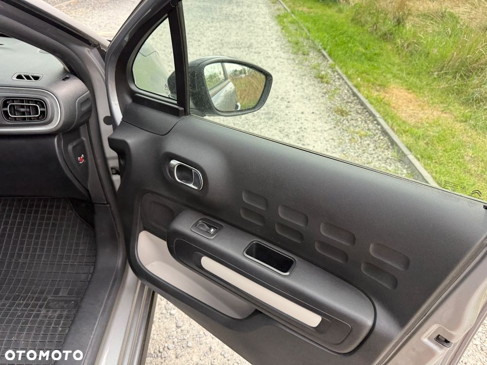Citroën C3 1.2 PureTech C-Series - 13