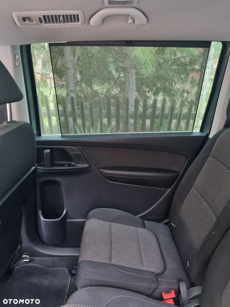 Volkswagen Sharan 2.0 TDI Comfortline - 21