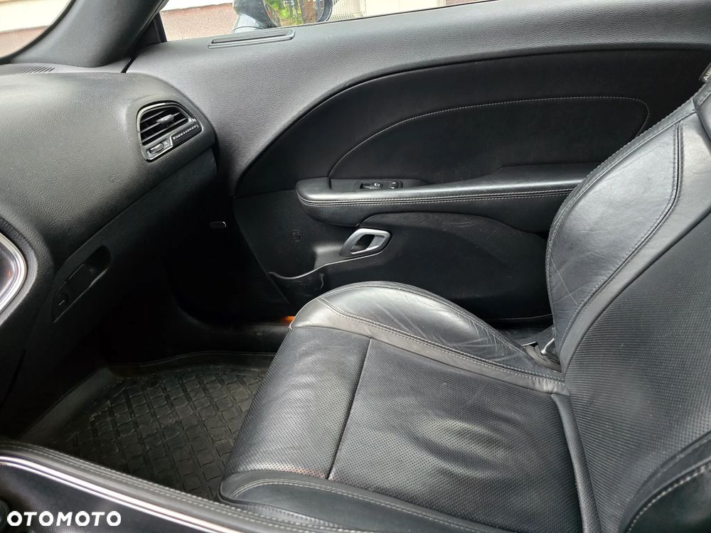 Dodge Challenger 3.6 SXT Plus - 20
