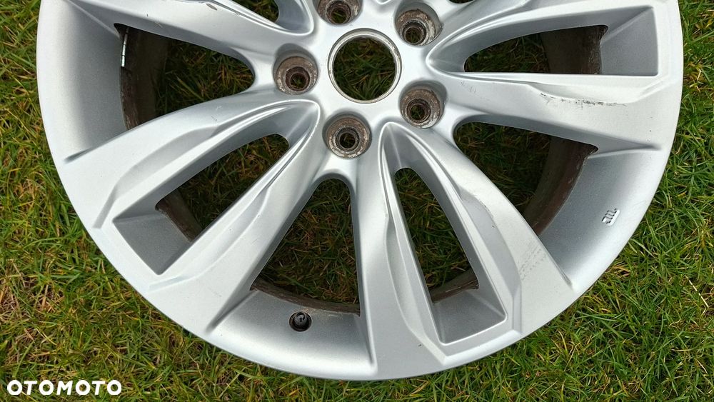Felga Aluminiowa 18 Kia Sorento II 5x114.3 ET 41 52910-1U380 - 2