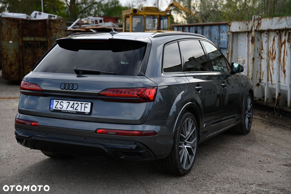 Audi Q7 - 2