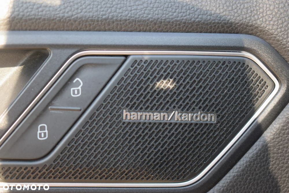 Volkswagen Tiguan 2.0 TDI Elegance DSG - 13