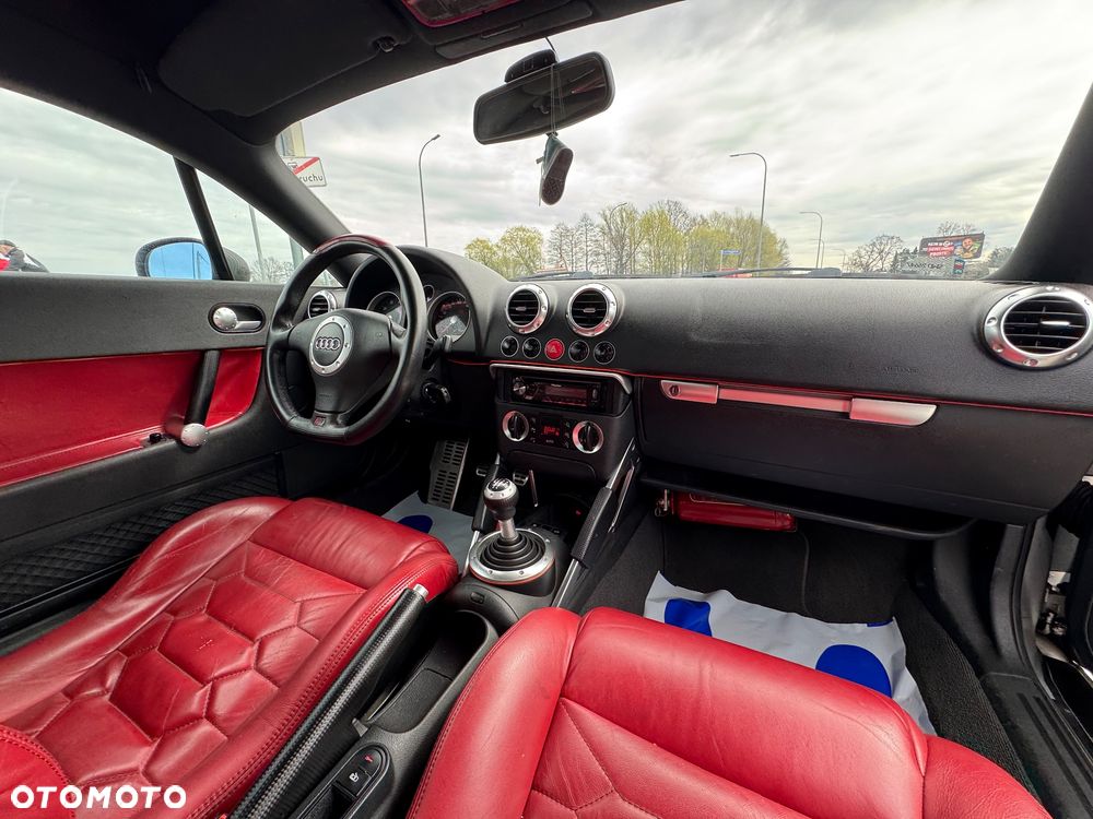 Audi TT Coupé 1.8T - 13