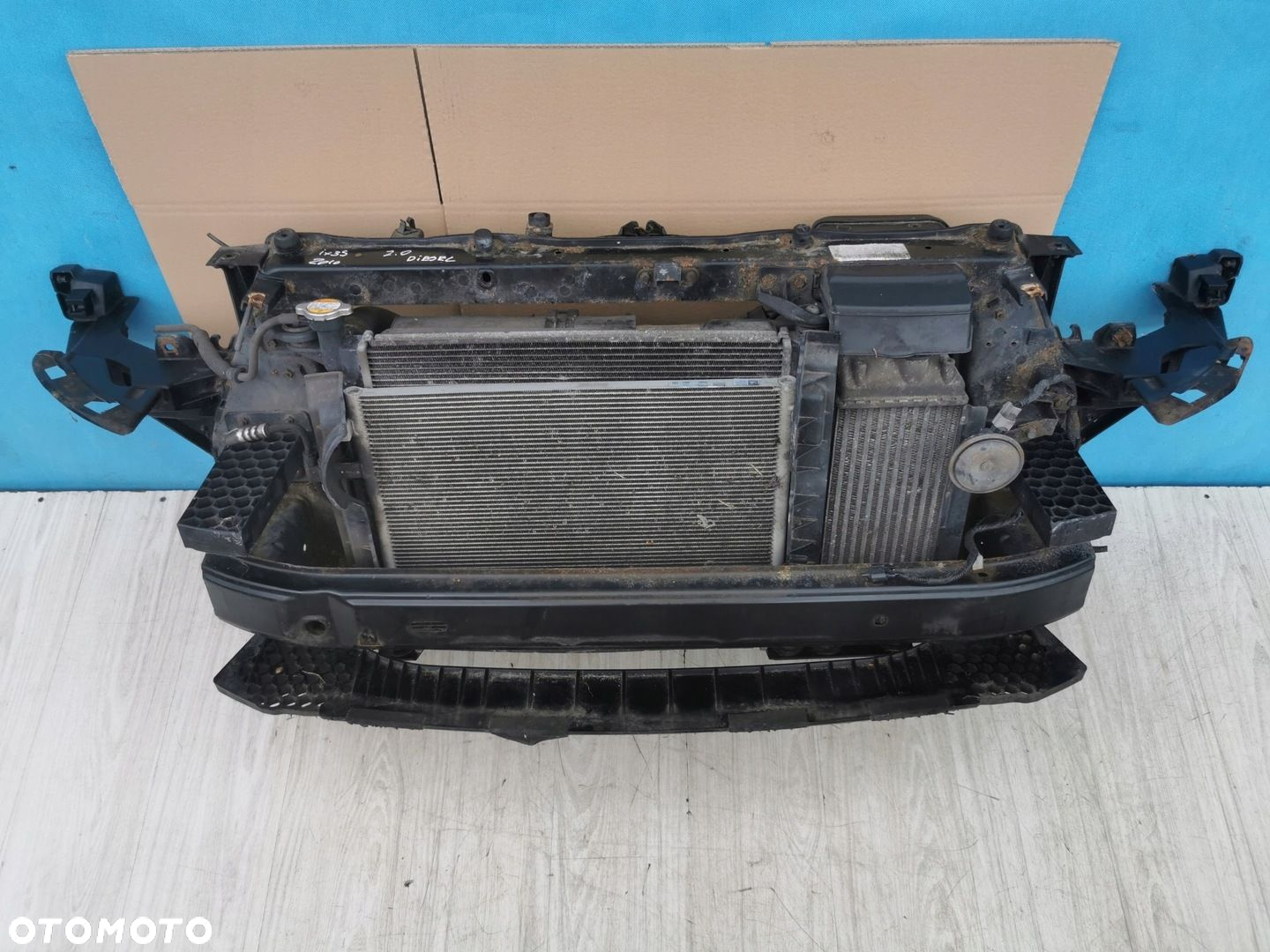 Hyundai IX35 I 09/15 wzmocnienie pas przedni chłodnice 2.0 Diesel - 2