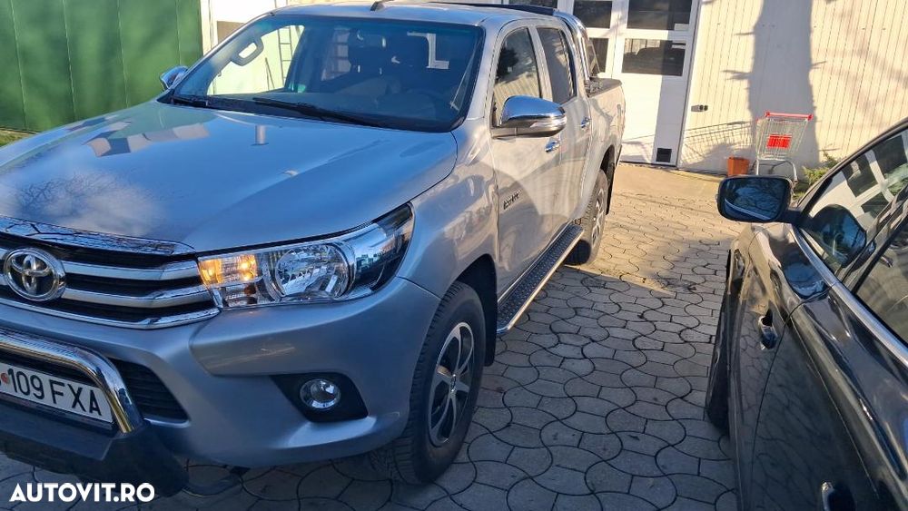 Toyota HILUX - 2