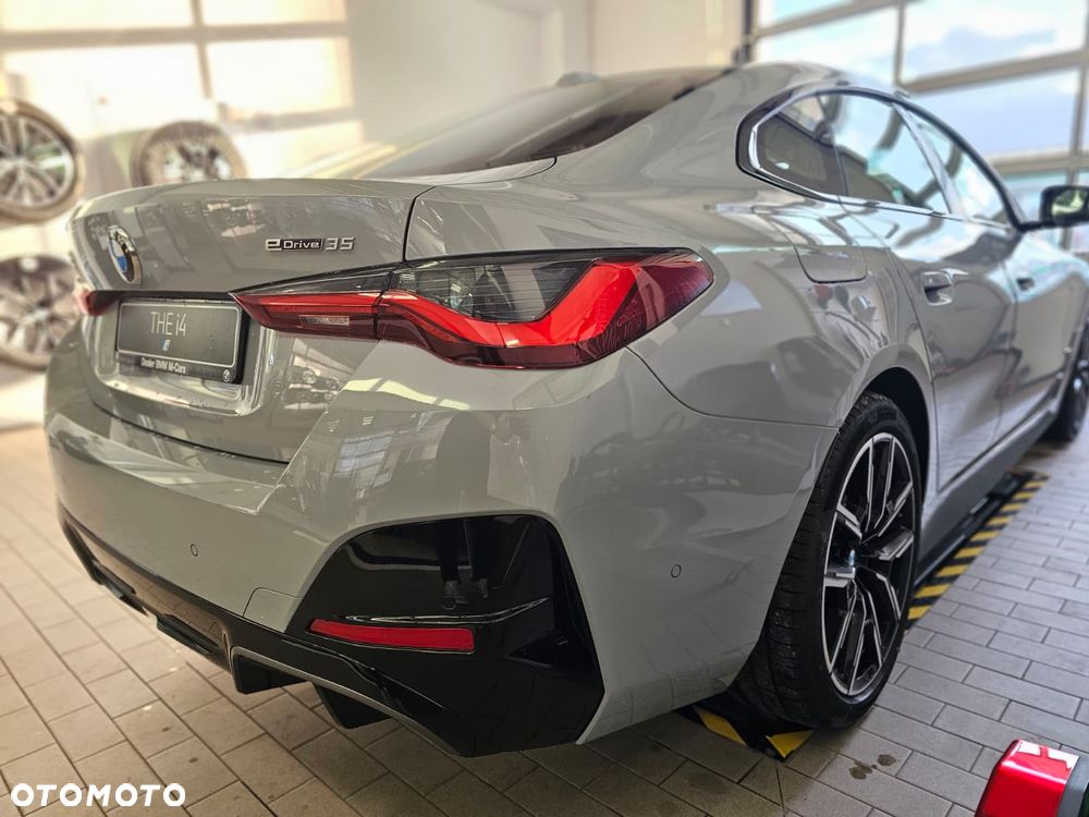BMW i4 70.3kWh eDrive 35 - 10