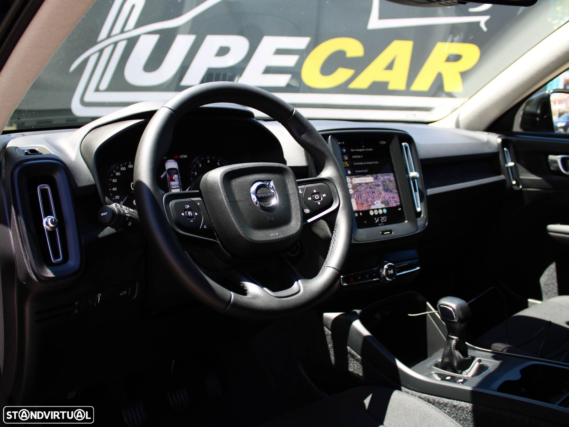 Volvo XC 40 1.5 T2 Momentum Core - 26