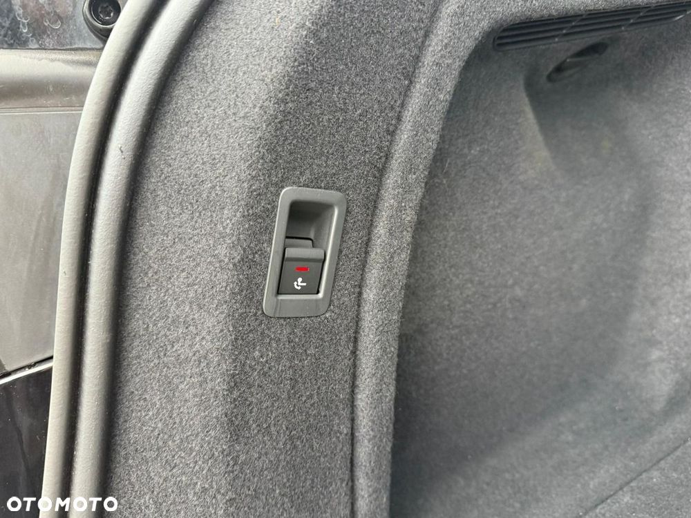 Audi A4 Avant 40 TDI mHEV Quattro S Line S tronic - 17
