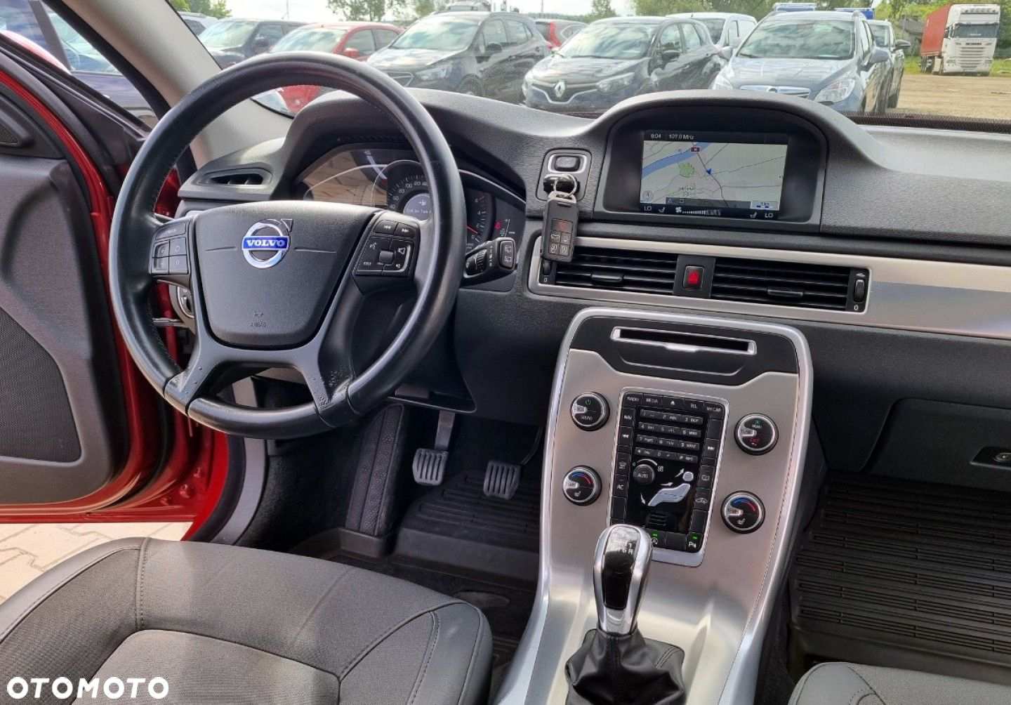 Volvo XC 70 - 30