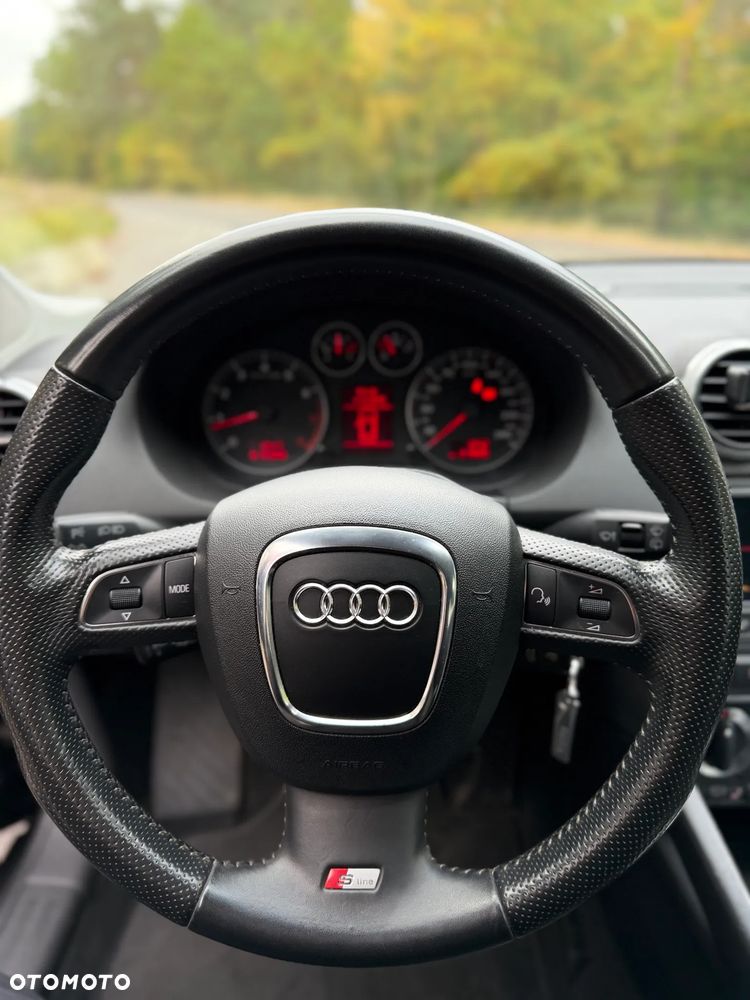 Audi A3 Sportback 1.6 FSI Ambition - 12
