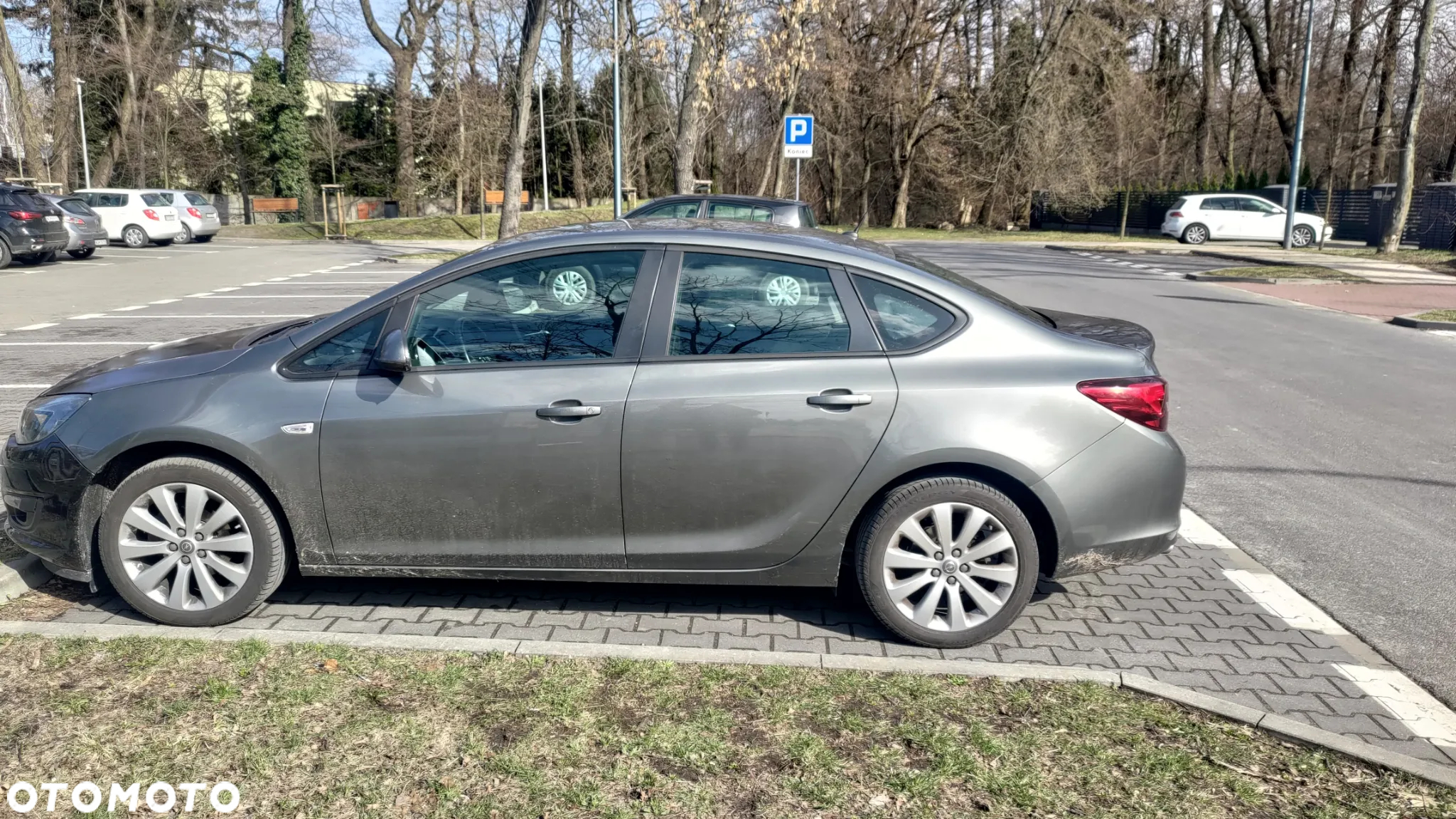 Opel Astra IV 1.4 T Active - 6