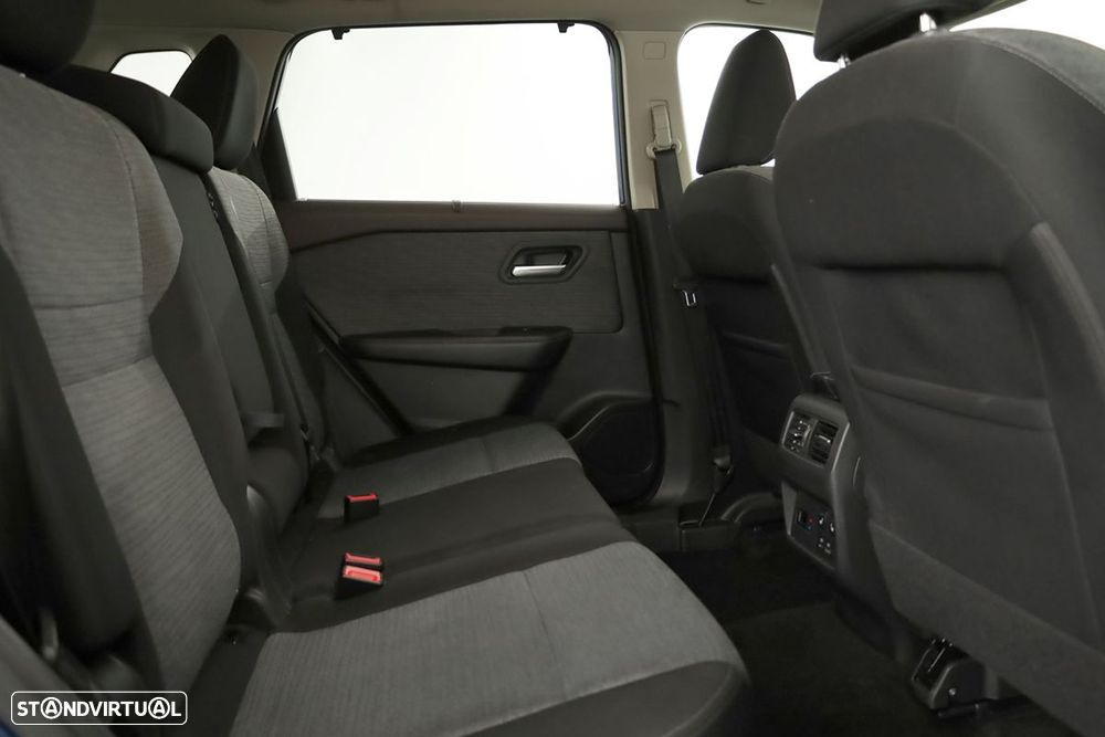 Nissan X-Trail 1.5 VC T N-Connecta 7L - 22