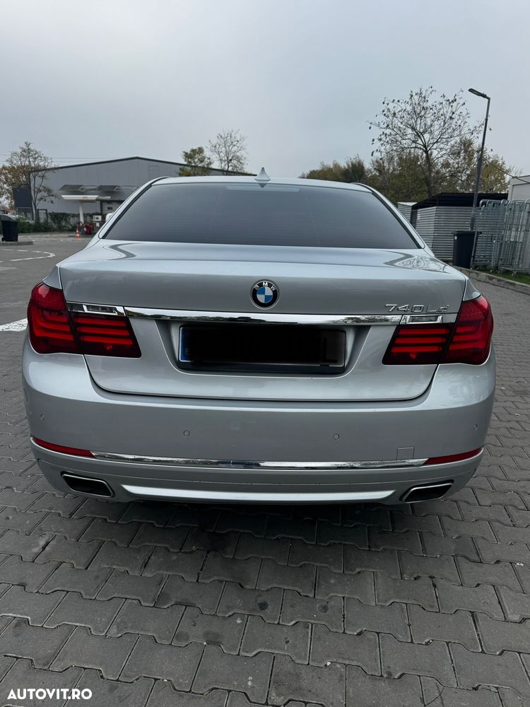 BMW Seria 7 740d xDrive - 3