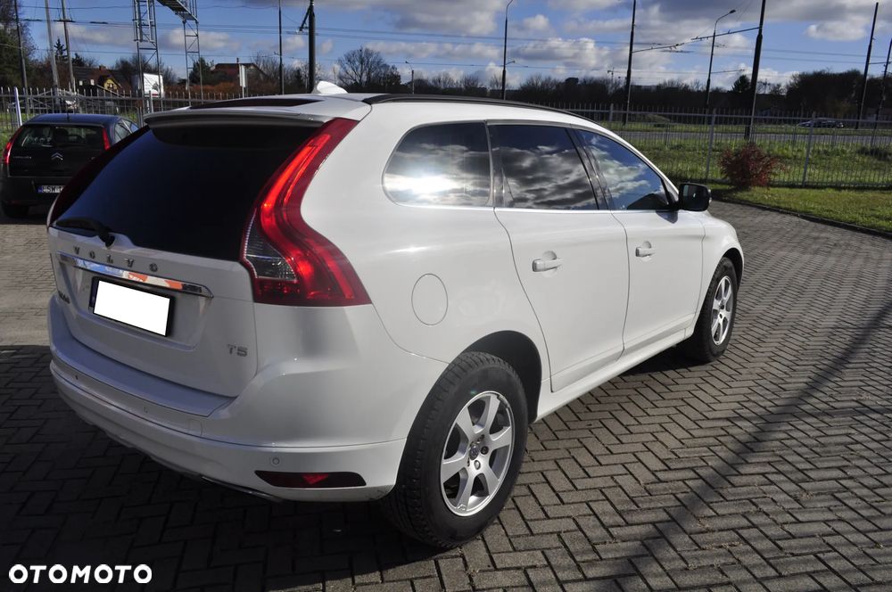 Volvo XC 60 - 3