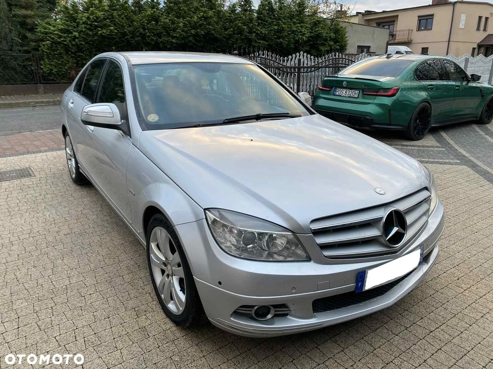 Mercedes-Benz Klasa C 200 CDI Avantgarde - 32