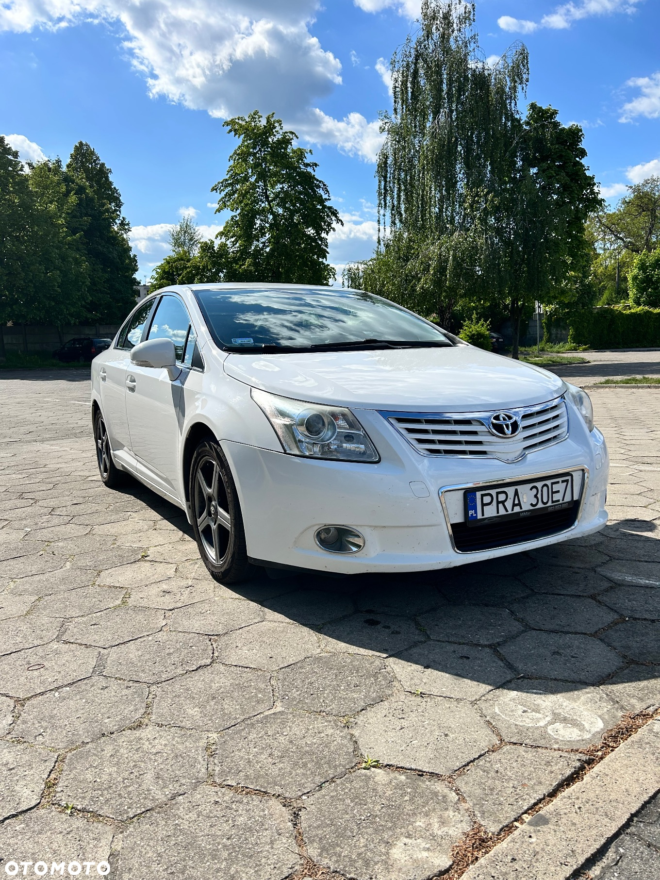 Toyota Avensis - 2